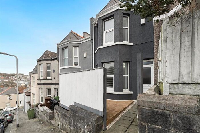 2 Bedroom House To Rent In Fairfax Terrace, Plymouth, PL2