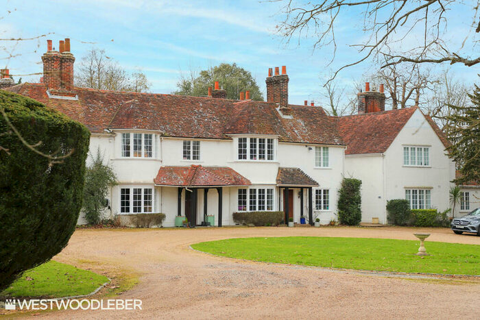 2 Bedroom Cottage To Rent In Epping Green, Hertford, SG13