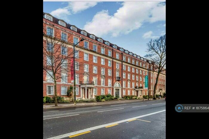 1 Bedroom Flat To Rent In Dunraven House, Cardiff, CF10