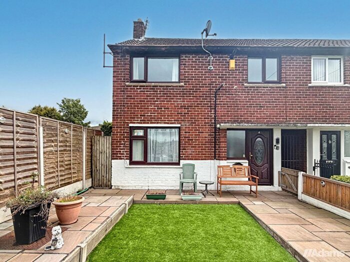 3 Bedroom End Of Terrace House For Sale In Borrowdale Road, Widnes, WA8