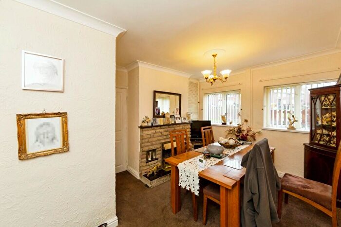3 Bedroom Semi-Detached House For Sale In Wescoe Avenue, Barnsley, South Yorkshire, S72