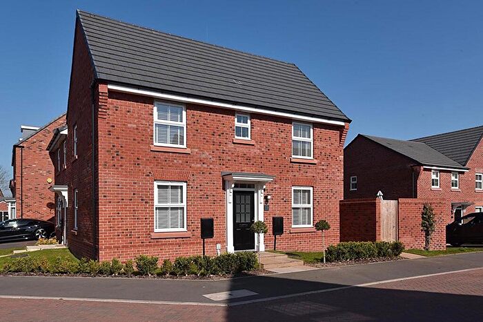 3 Bedroom Semi-Detached House For Sale In Ashcroft Drive, Chelford, SK11