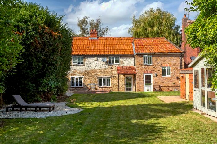3 Bedroom Property For Sale In The Moor, Carlton, Bedford, Bedfordshire, MK43