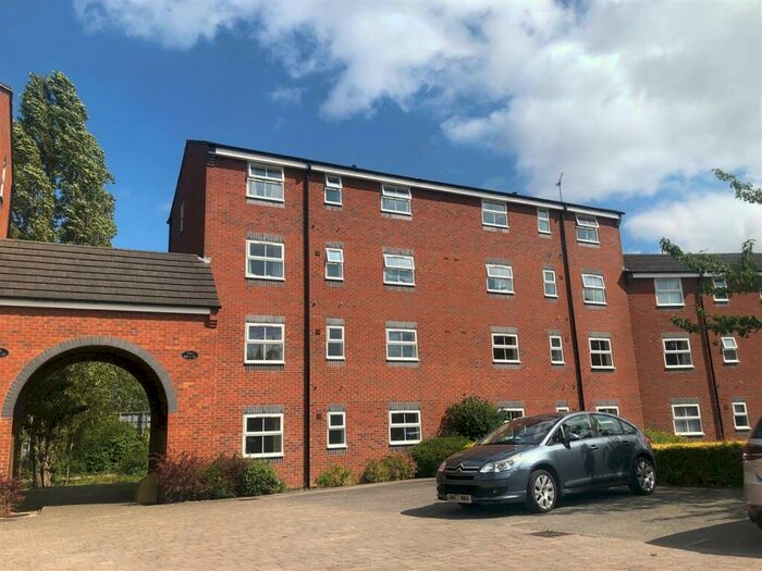 2 Bedroom Apartment To Rent In Drapers Fields, Coventry, CV1