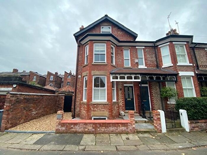 5 Bedroom House To Rent In Osborne Street, Didsbury Village, Manchester, M20