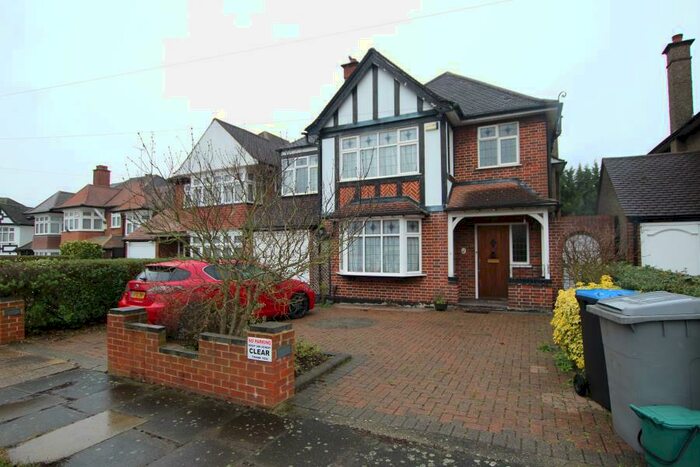 4 Bedroom Semi-Detached House To Rent In Grenfell Gardens, Kenton, HA3