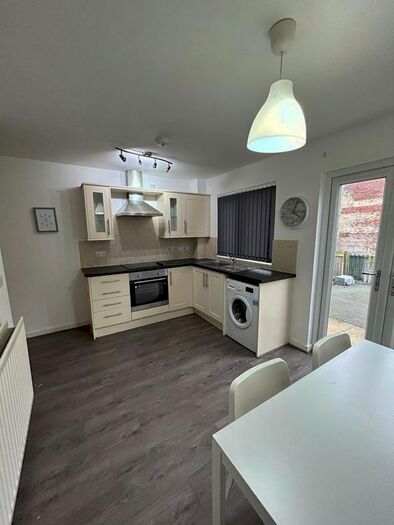 4 Bedroom Terraced House To Rent In Thomas Winder Court, Sterling Way, Kirkdale, Liverpool, L5