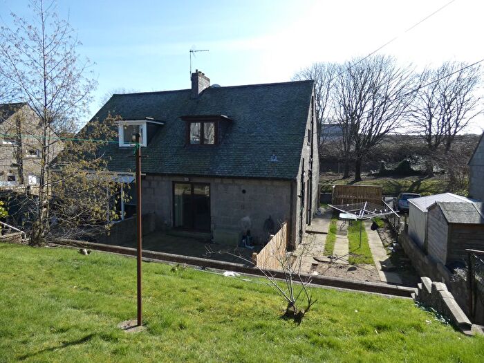 3 Bedroom Detached House For Sale In Kirkhill Place, Aberdeen, AB11