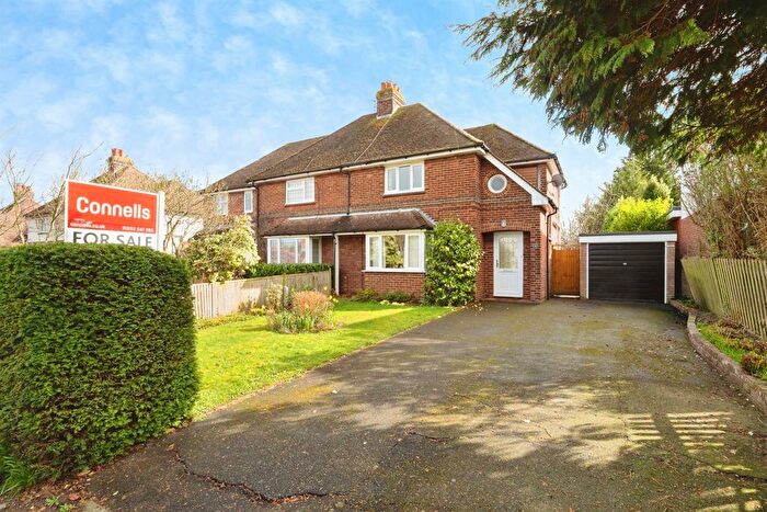 3 Bedroom Semi Detached House For Sale In Maidstone Road, Pembury, Tunbridge Wells, TN2