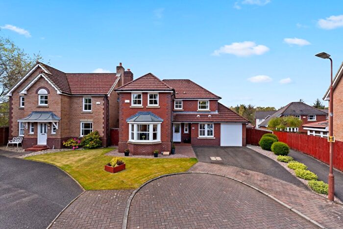 4 Bedroom Detached House For Sale In Tantallon Gardens, Bellsquarry, Livingston, West Lothian, EH54