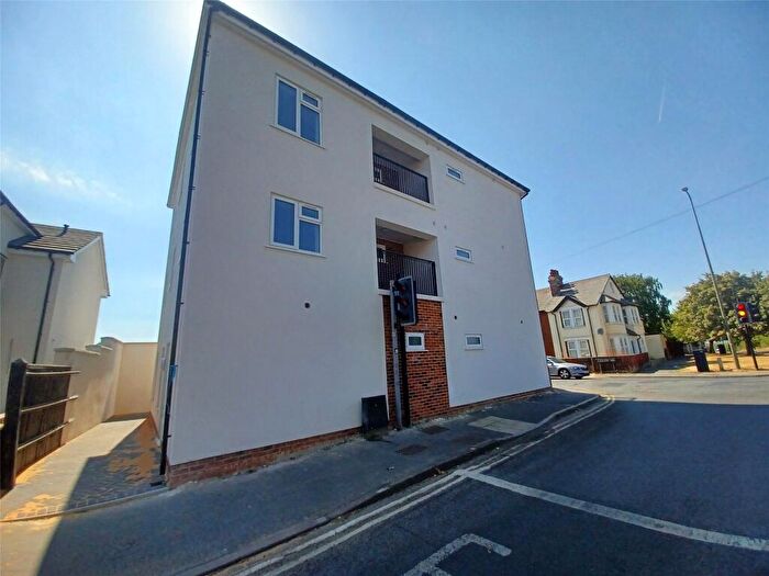 1 Bedroom Apartment To Rent In Hollow Way, Cowley, Oxford, Oxfordshire, OX4