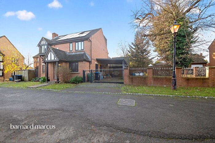 6 Bedroom Detached House For Sale In Bruno Place, London, NW9