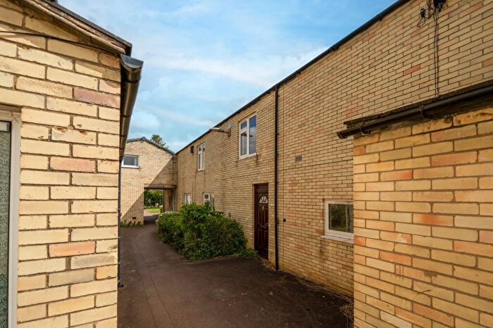3 Bedroom Terraced House For Sale In Nuns Way, Cambridge, CB4