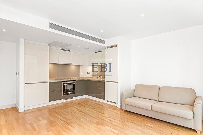 1 Bedroom Flat For Sale In Landmark East Tower, Marsh Wall, E14