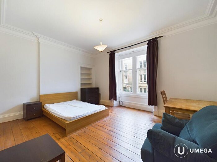 2 Bedroom Apartment To Rent In Livingstone Place, Edinburgh, EH9