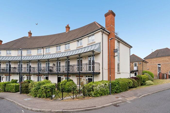 5 Bedroom End Of Terrace House For Sale In Lady Aylesford Avenue, Stanmore, HA7