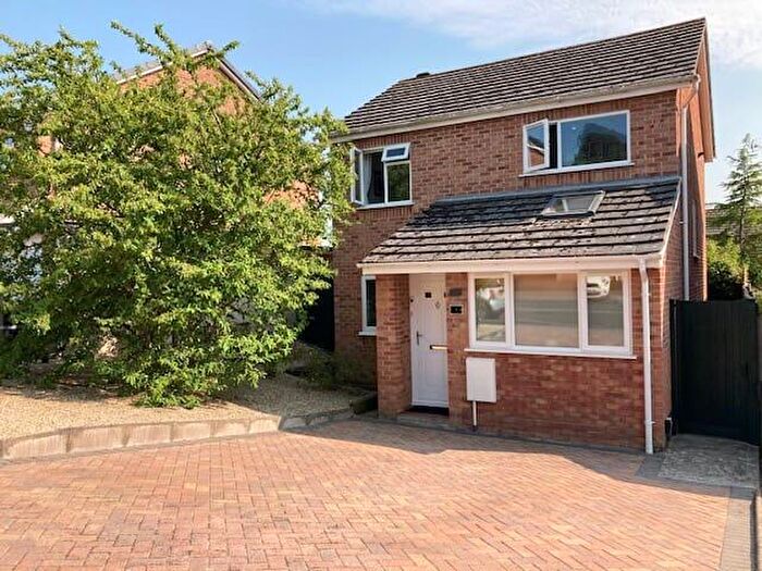 3 Bedroom Detached House For Sale In Hood Close, Glastonbury, BA6