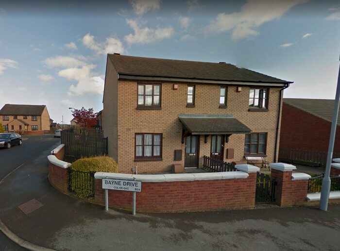 2 Bedroom Semi-Detached House To Rent In Bayne Drive, Bradford, West Yorkshire, BD4