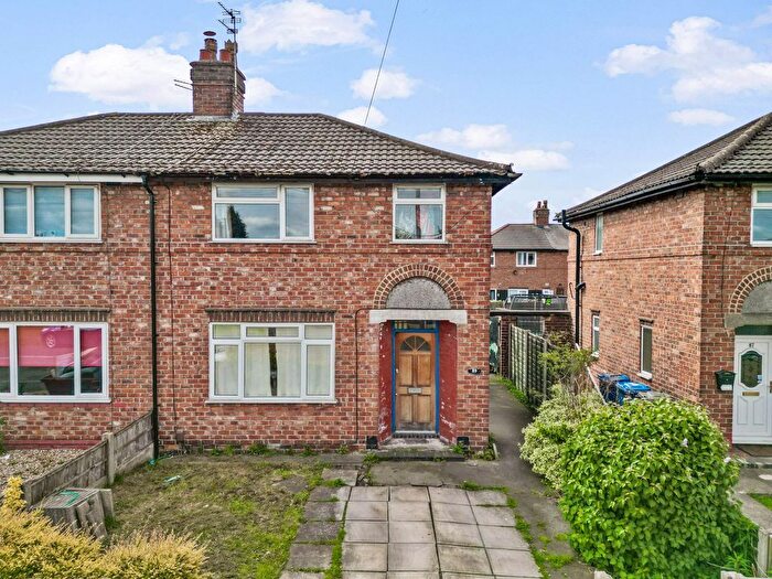3 Bedroom Semi-Detached House For Sale In Henshall Avenue, Warrington, WA4