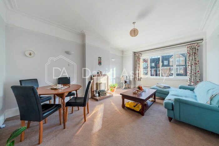 1 Bedroom Flat To Rent In Alexandra Park Road, London, N10