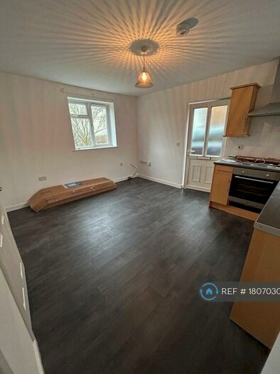 1 Bedroom Flat To Rent In Meerbrook Close, Oakwood, Derby, DE21