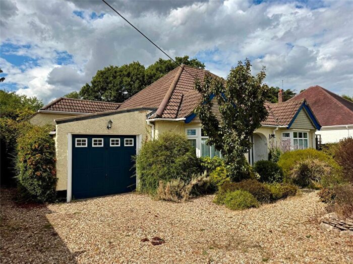 3 Bedroom Bungalow For Sale In Waverley Road, New Milton, Hampshire, BH25