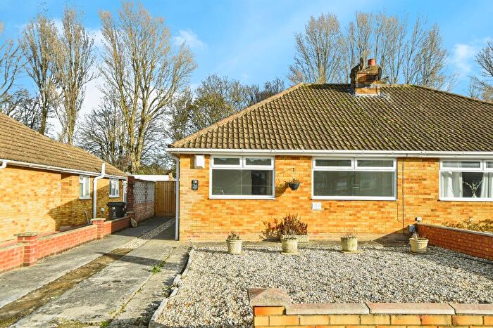 2 Bedroom Semi-Detached Bungalow For Sale In Sunningdale Road, Swindon, SN25