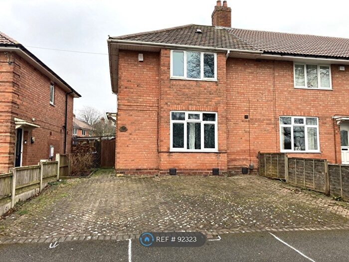 3 Bedroom End Of Terrace House To Rent In Quarry Road, Birmingham, B29