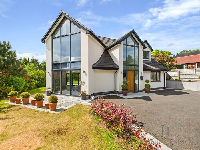 4 Bedroom Detached House To Rent In Farm Lane, Disley, Stockport, Cheshire, SK12