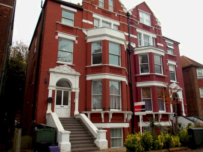 2 Bedroom Flat To Rent In Earls Avenue, Folkestone, CT20
