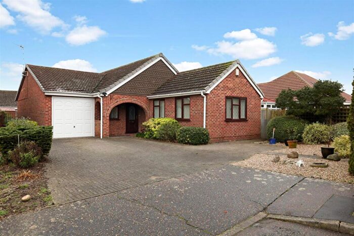 3 Bedroom Detached Bungalow For Sale In Sherwood Drive, Clacton-On-Sea, CO15