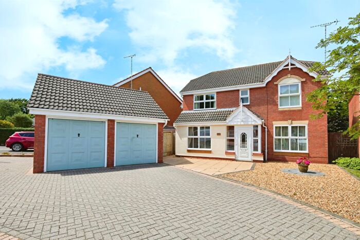 4 Bedroom Detached House For Sale In Kinver Road, Burton-On-Trent, DE15