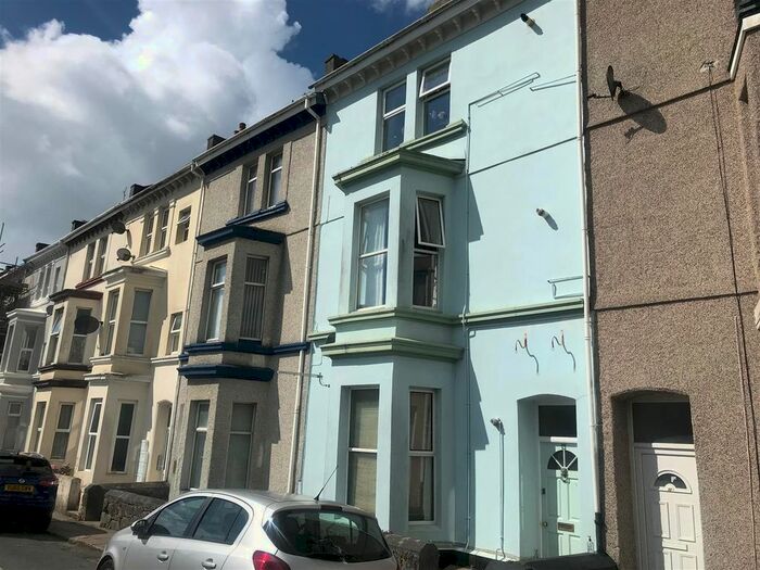 1 Bedroom Flat To Rent In Garden Crescent, Plymouth, PL1