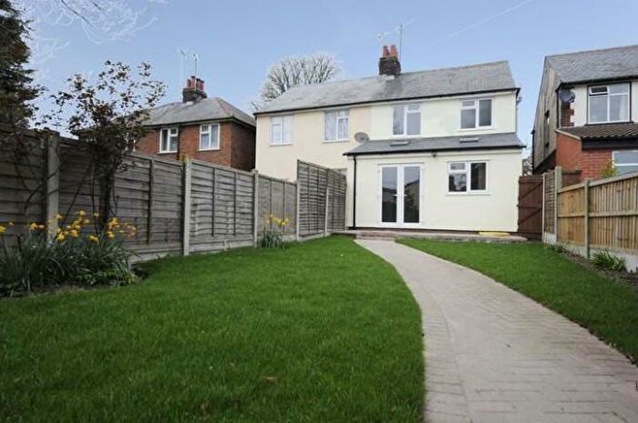 5 Bedroom Semi-Detached House To Rent In Harwich Road, Colchester, Essex, CO4