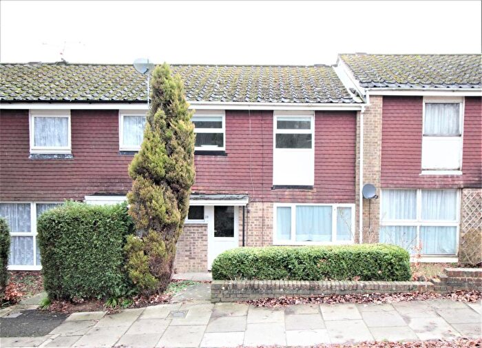 3 Bedroom House To Rent In Creasys Drive, Crawley, RH11