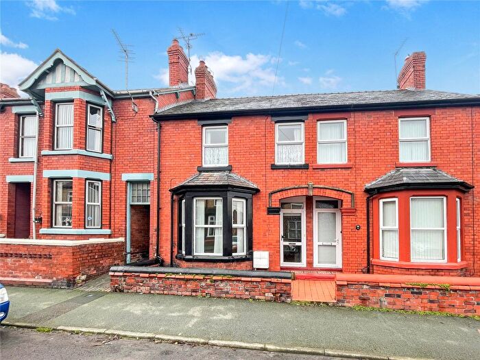 2 Bedroom Terraced House For Sale In York Street, Oswestry, Shropshire, SY11