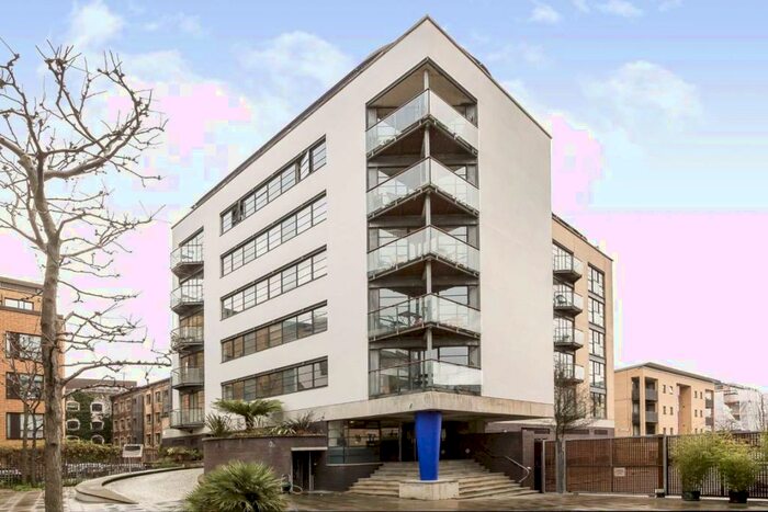 2 Bedroom Flat To Rent In New Wharf Road, Kings Cross, N1