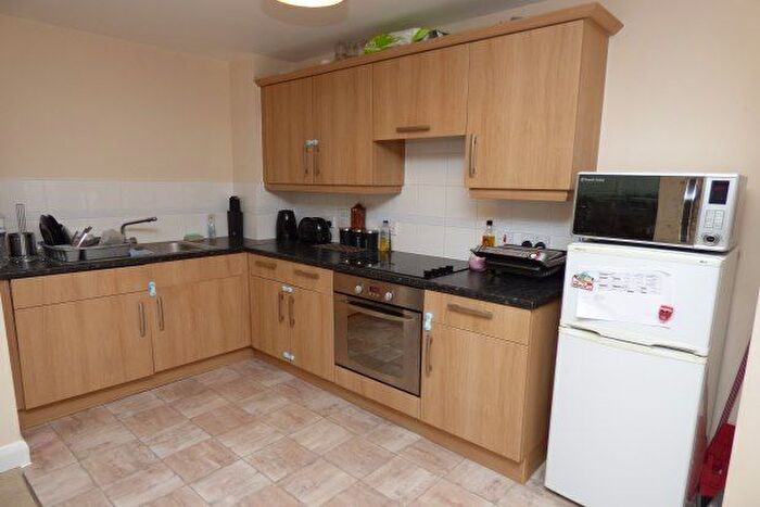 2 Bedroom Flat To Rent In London Road, Croydon, CR0