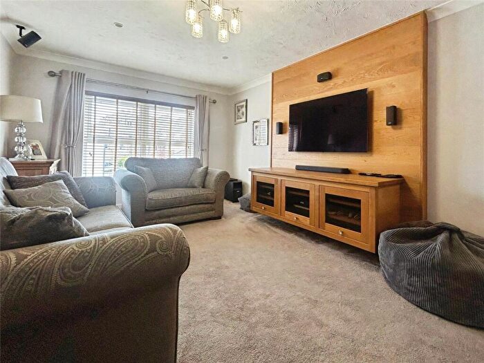 2 Bedroom Apartment For Sale In Albert Street, Ventnor, Isle Of Wight, PO38