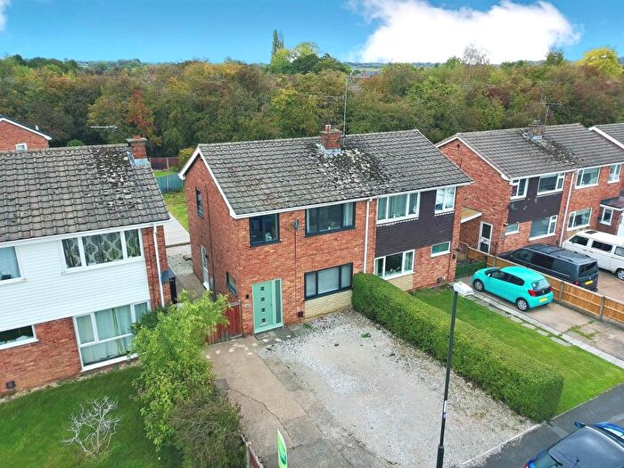 3 Bedroom Semi-Detached House For Sale In Penfold Way, Morton, Alfreton, DE55