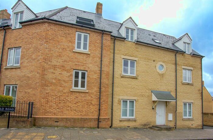 2 Bedroom Apartment To Rent In Northfield Road, Witney, Oxfordshire, OX28