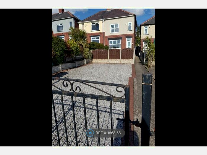 2 Bedroom Semi-Detached House To Rent In Highstone Lane, Barnsley, S70