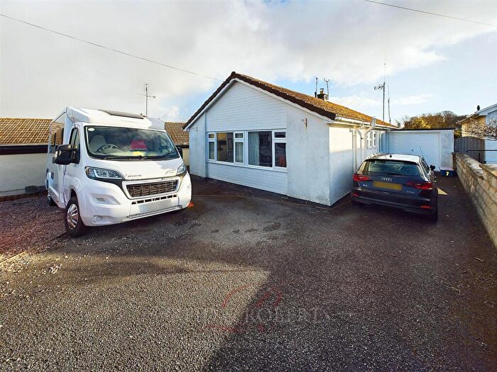 2 Bedroom Detached Bungalow For Sale In Beechwood Close, Mold, CH7
