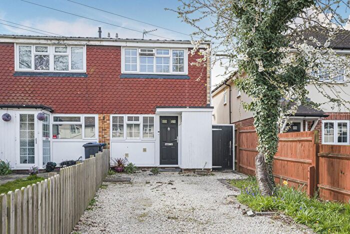 3 Bedroom Semi Detached House For Sale In George Lane, Hayes, Kent, BR2