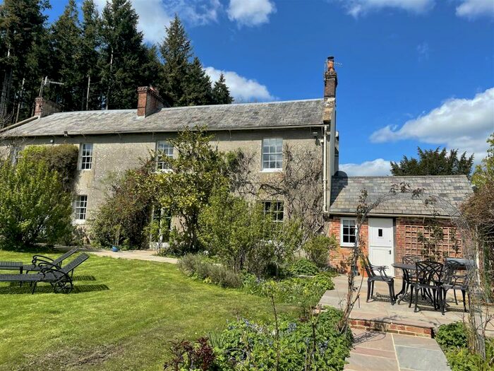 6 Bedroom Detached House To Rent In Crockerton - Foxholes, BA12