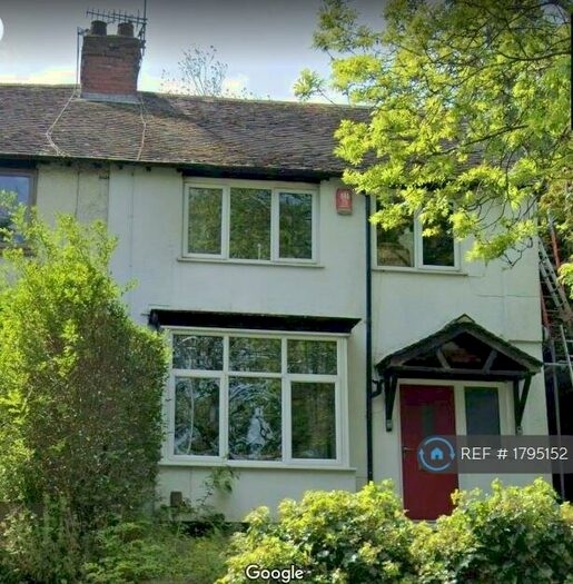 3 Bedroom Semi-Detached House To Rent In Hartshill Road, Stoke-On-Trent, ST4