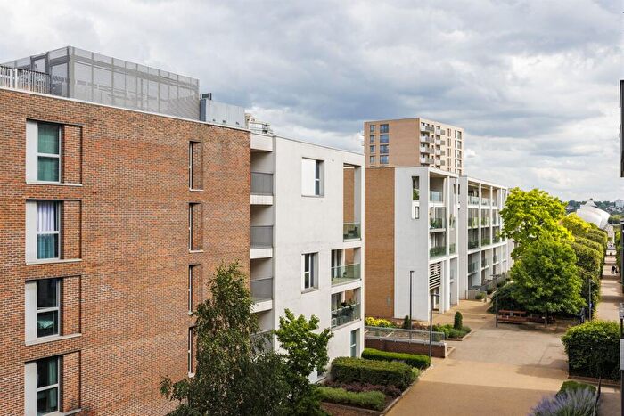 1 Bedroom Flat To Rent In Bramwell Way, E16