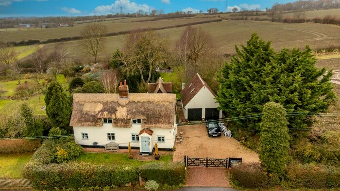 4 Bedroom Detached House For Sale In Hawkins Hill, Little Sampford, Saffron Walden CB10