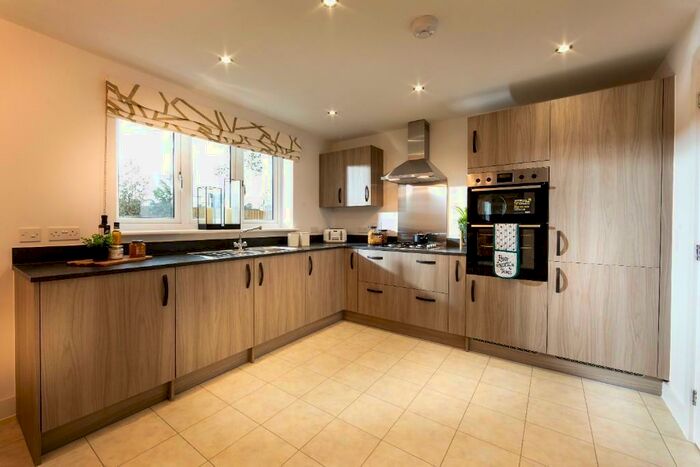 3 Bedroom Detached House For Sale In South Ella Way, Kirk Ella, Hull, HU10