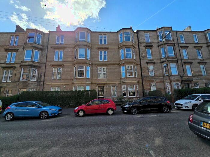 2 Bedroom Flat To Rent In Onslow Drive, Dennistoun, Glasgow, G31